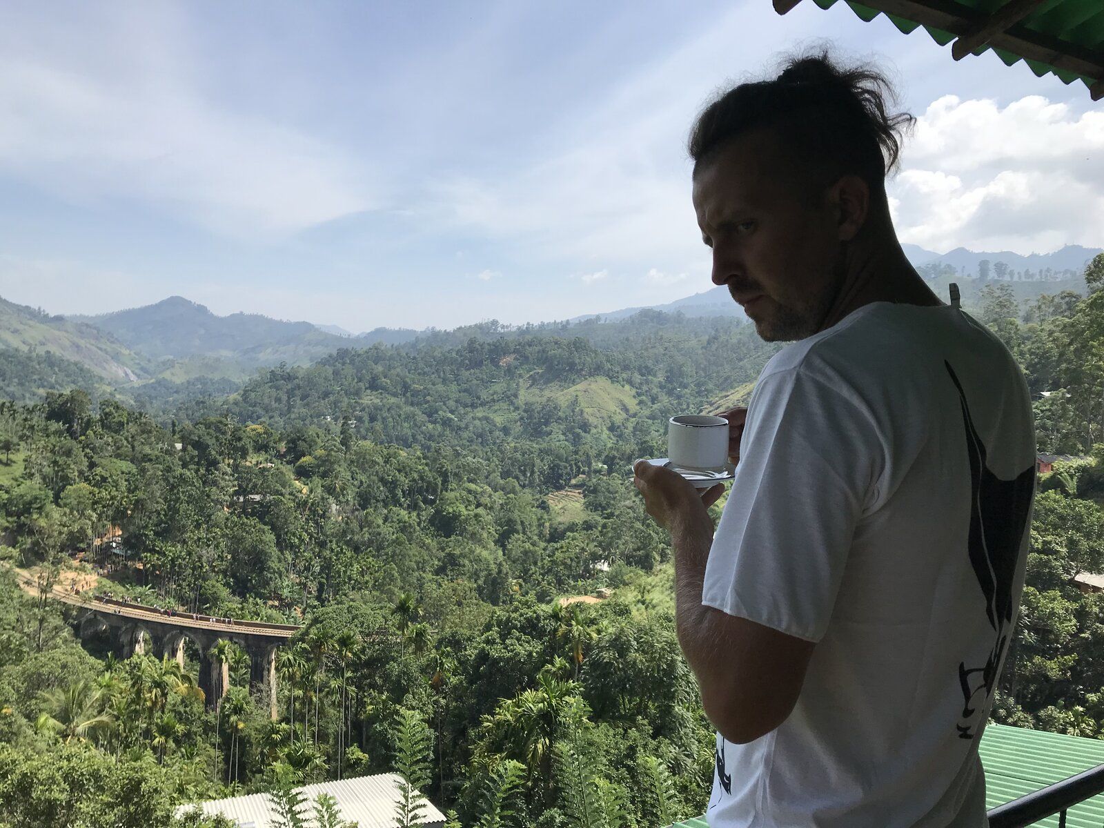 Morning tea in Sri Lanka highlands